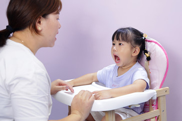 小孩說(shuō)話晚怎么訓(xùn)練？